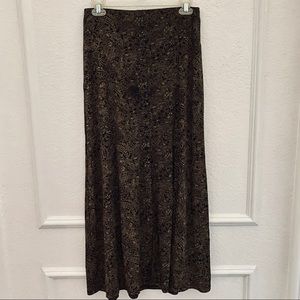 Paisley / Floral Printed Mid-Slit Maxi Skirt